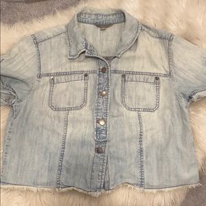 Denim Button Up Short Sleeve (M)